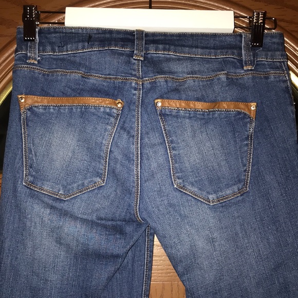 White House Black Market Vegan Leather Tipped Cropped Ankle Zip Skimmer Jeans - Picture 14 of 16